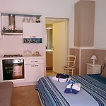 Il Casale Dei Principi 4* לצ'ה
