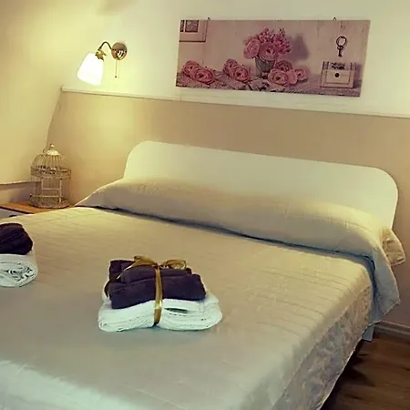 Il Casale Dei Principi 4* לצ'ה